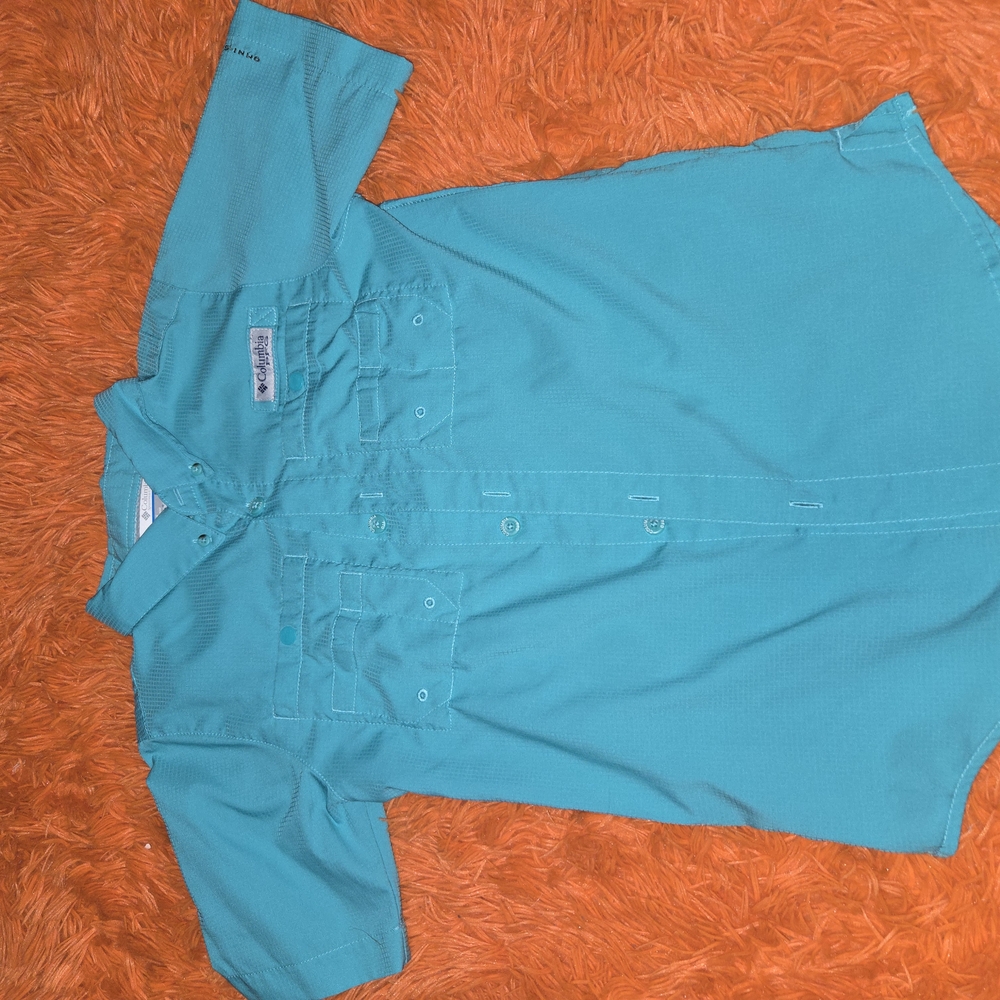 Boys Columbia Size 10/12 Fishing Shirt